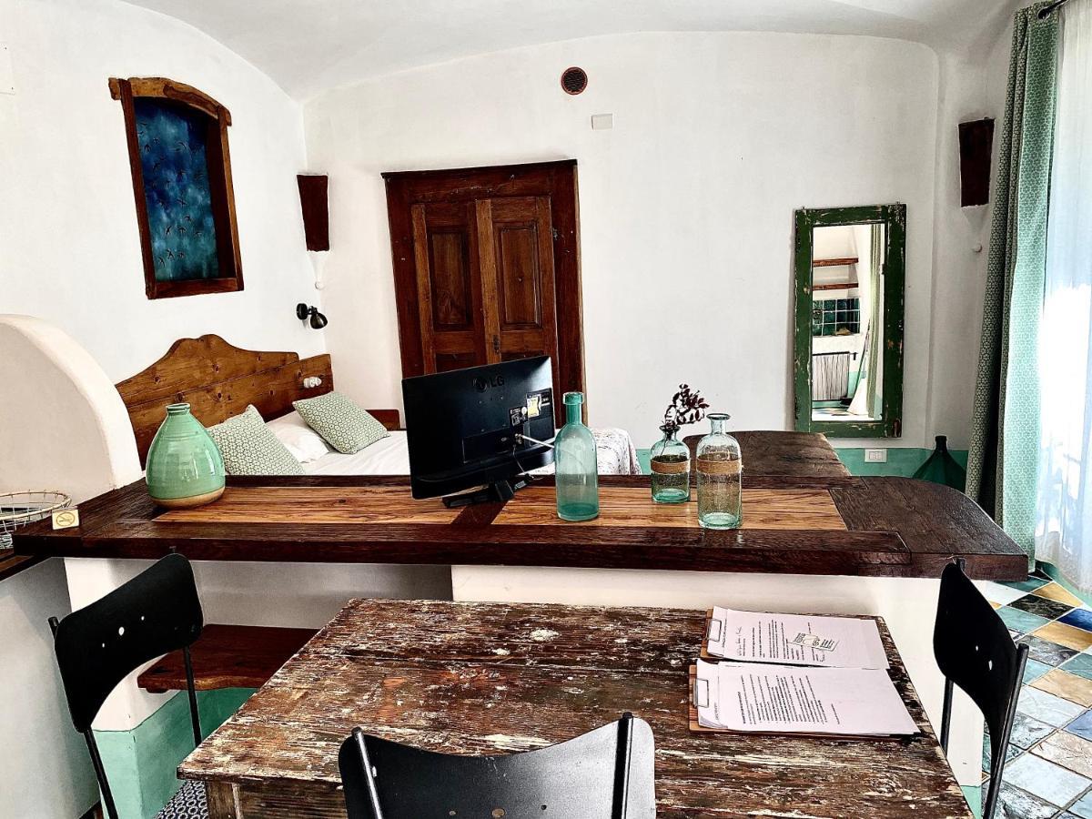 Casa Vacanze A Lea L'Ua Finale Ligure Exteriör bild